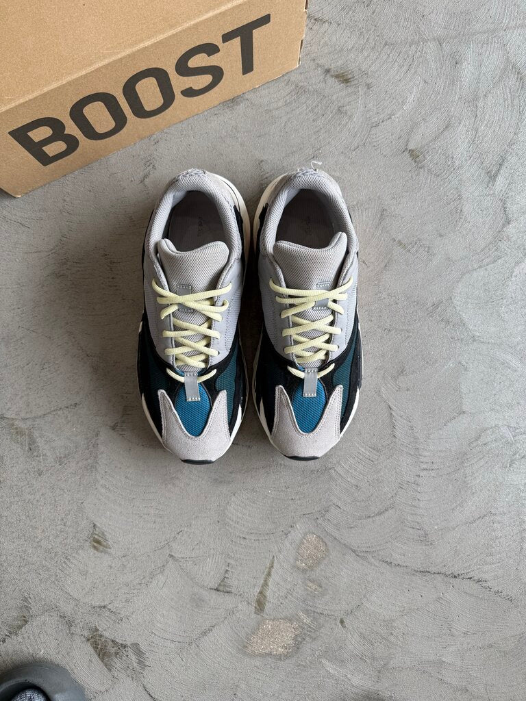 Yeezy 700 Boost WaveRunner Sz. 9.5M