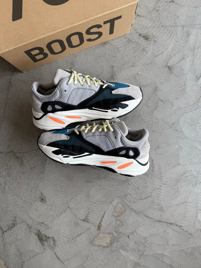 Yeezy 700 Boost WaveRunner Sz. 9.5M