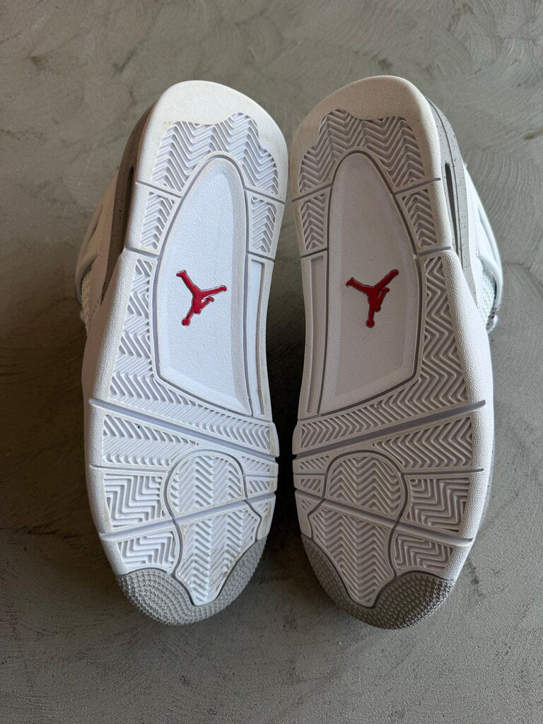 Jordan 4 White Oreo Sz. 10.5