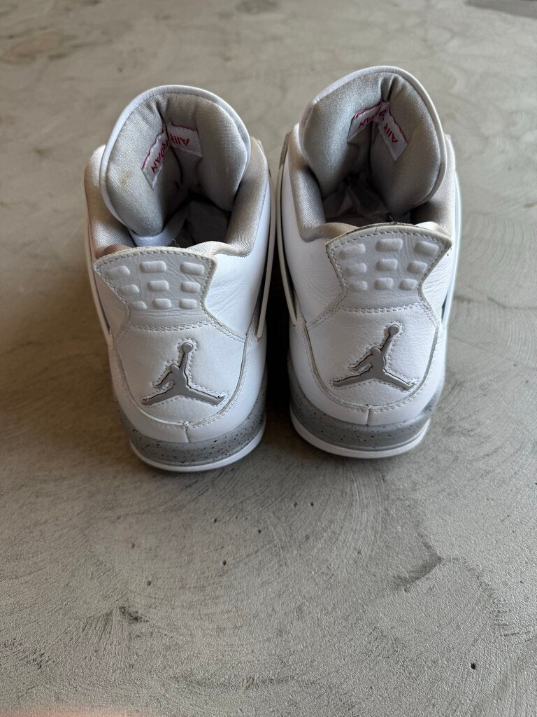 Jordan 4 White Oreo Sz. 10.5