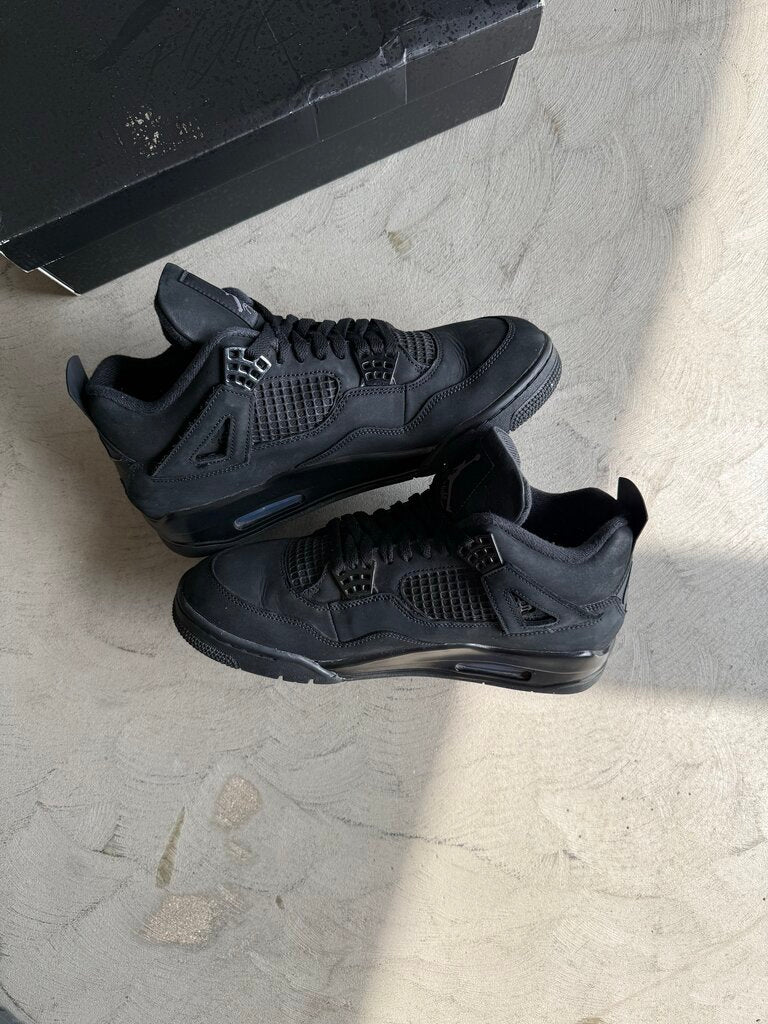 Jordan 4 Black Cat Sz. 10.5