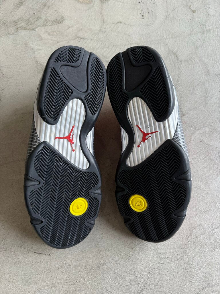 Jordan 14 Ferrari Sz. 11.5M