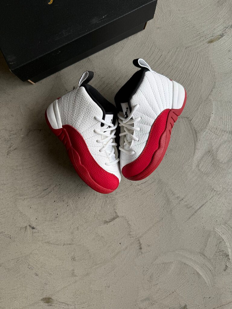 Jordan 12 Cherry Sz. 8C