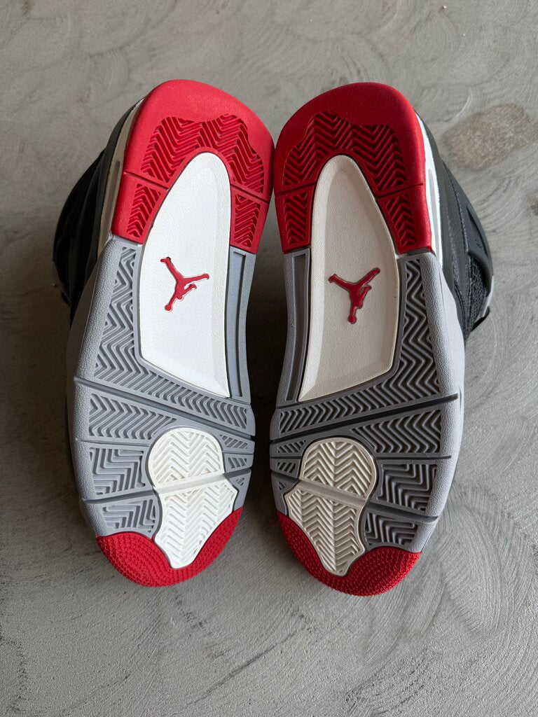 Jordan 4 Reimagined Bred Sz. 7Y