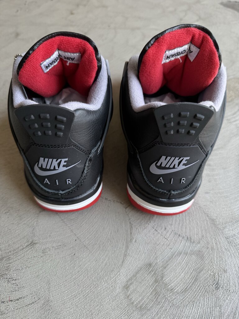 Jordan 4 Reimagined Bred Sz. 7Y