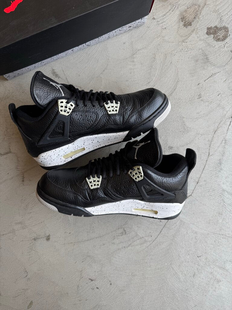 Jordan 4 Oreo Sz. 9