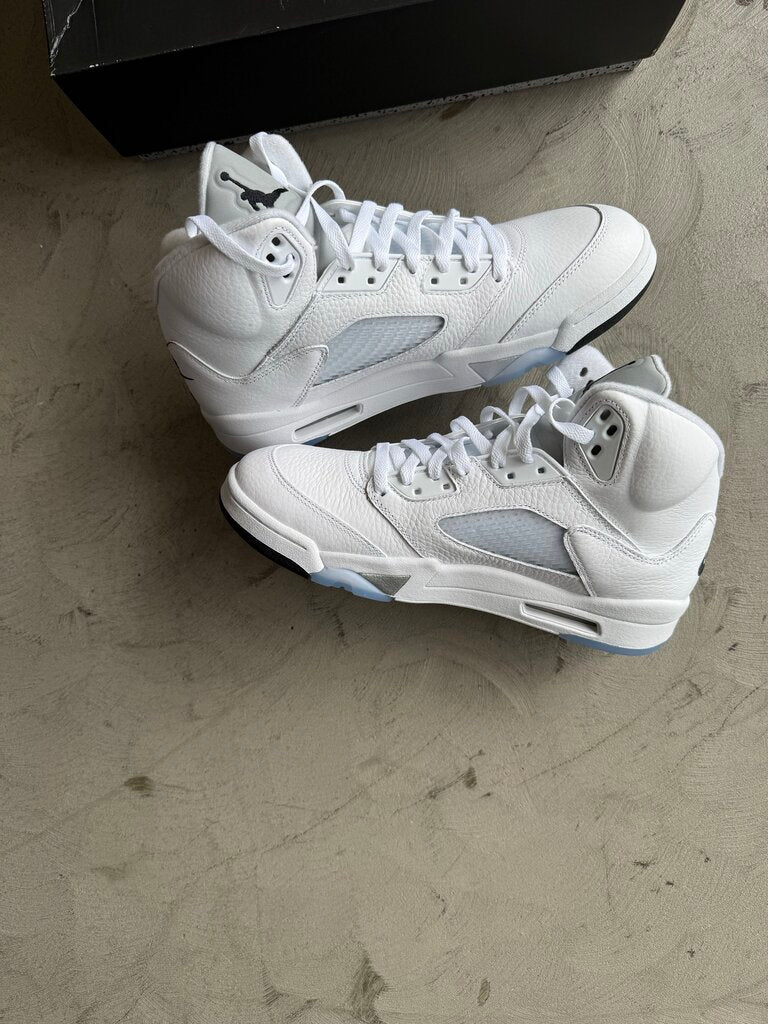Jordan 5 White Metallic sz 10.5
