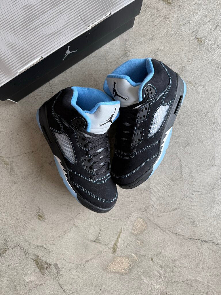 Jordan 5 Reverse UNC Sz. 5.5Y
