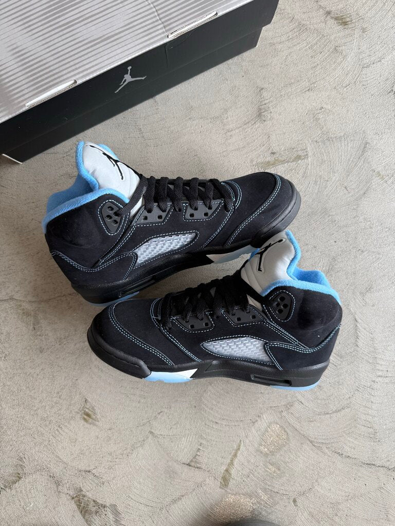Jordan 5 Reverse UNC Sz. 5.5Y