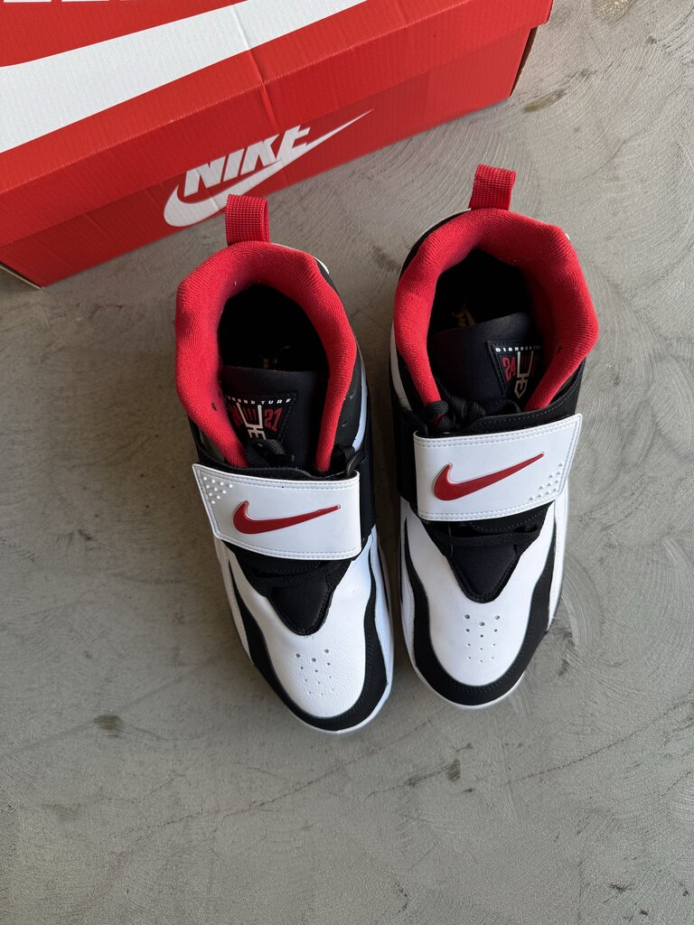 Nike Deion Sanders Diamond Turf Sz. 12