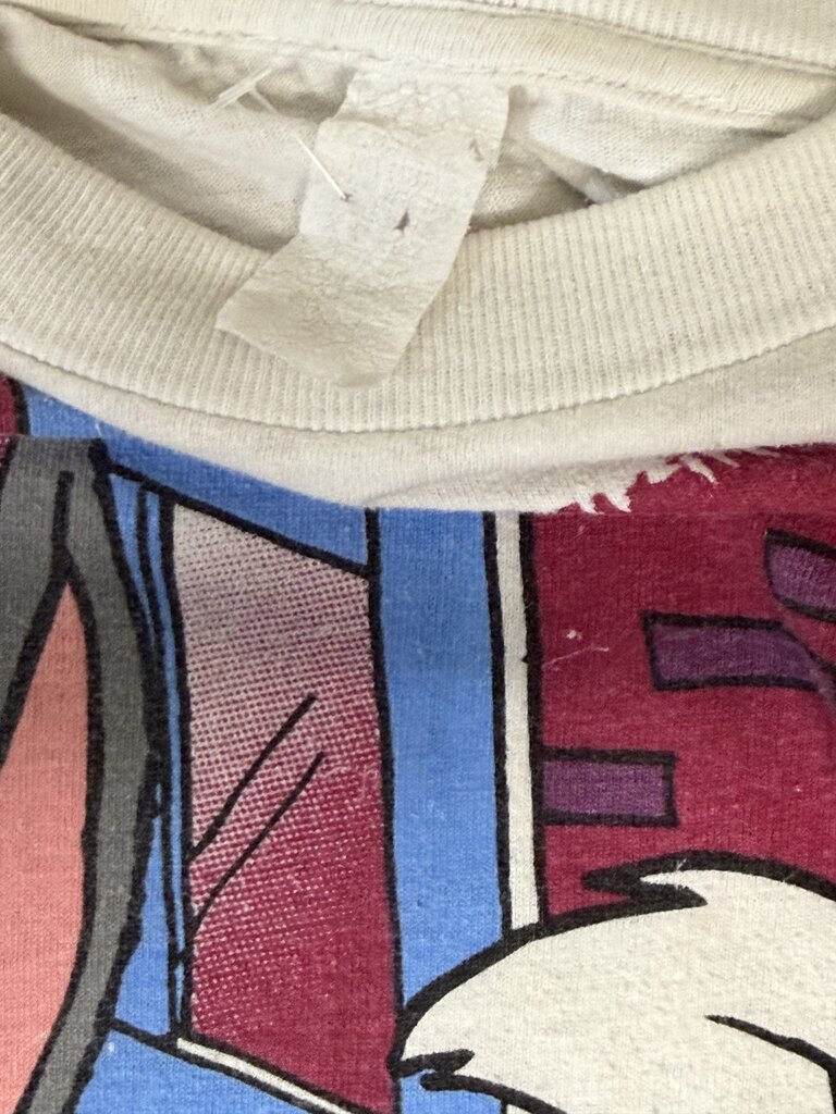 Vintage Top Looney Tunes AOP White Tee Sz. L
