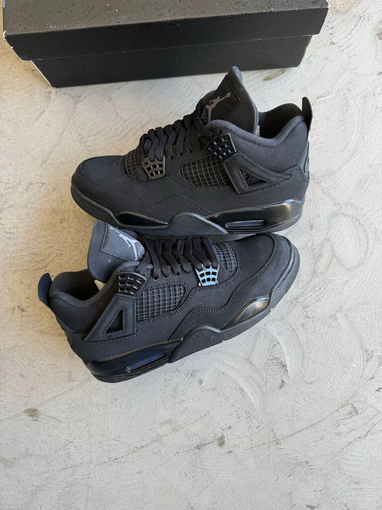 Jordan 4 Black Cat sz. 8