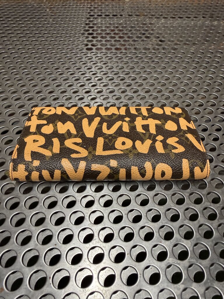 Steven Sprouse x Louis Vuiton Monogram Graffiti Wallet