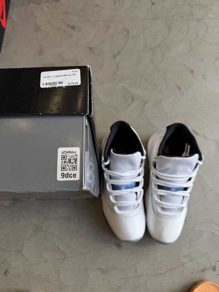 Jordan 11 Legend Blue sz. 9.5