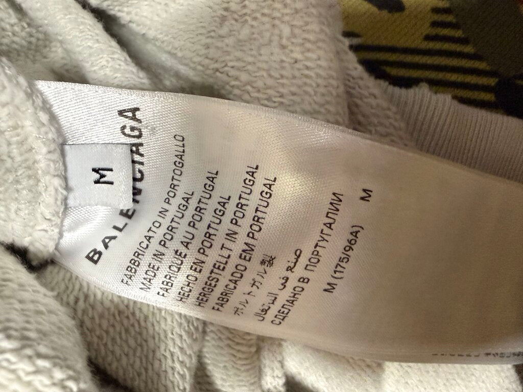 Balenciaga Embroidered Logo sz. M