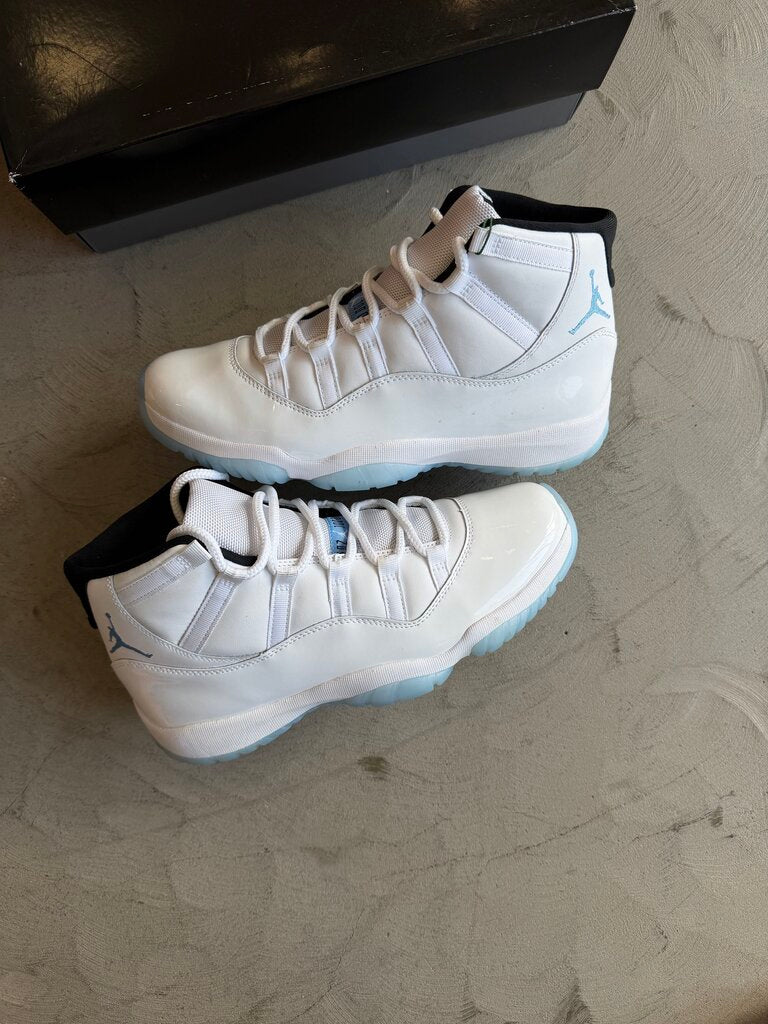 Jordan 11 Legend Blue sz. 10