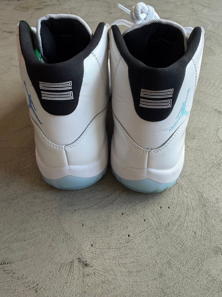 Jordan 11 Legend Blue sz. 10
