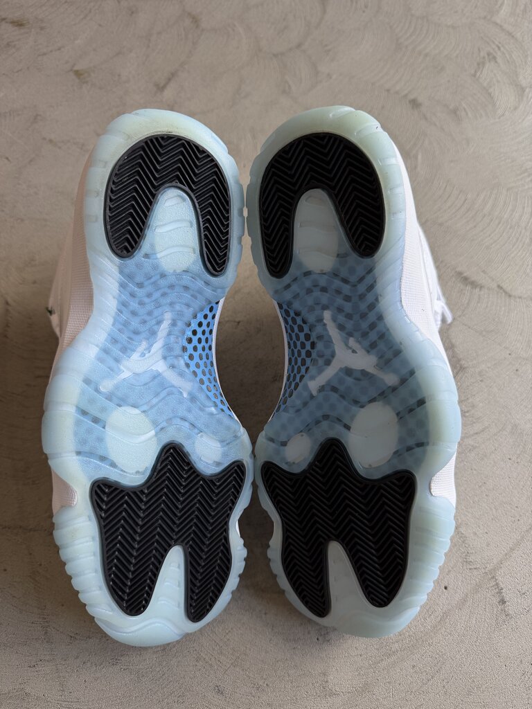 Jordan 11 Legend Blue sz. 10