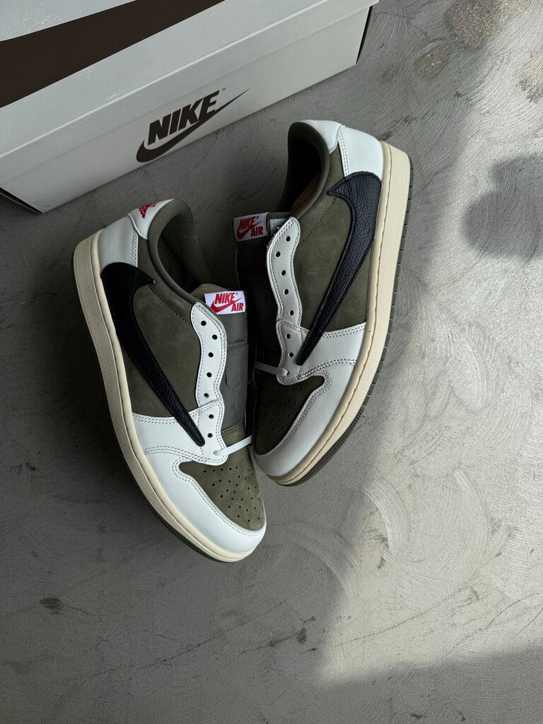 Travis Scott x Jordan 1 Olive sz. 11.5