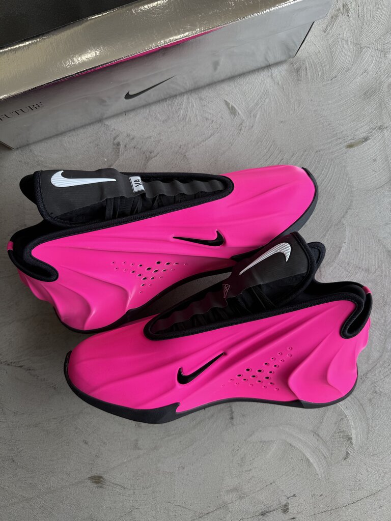 Nike GT Future Hyper Pink sz. 11.5