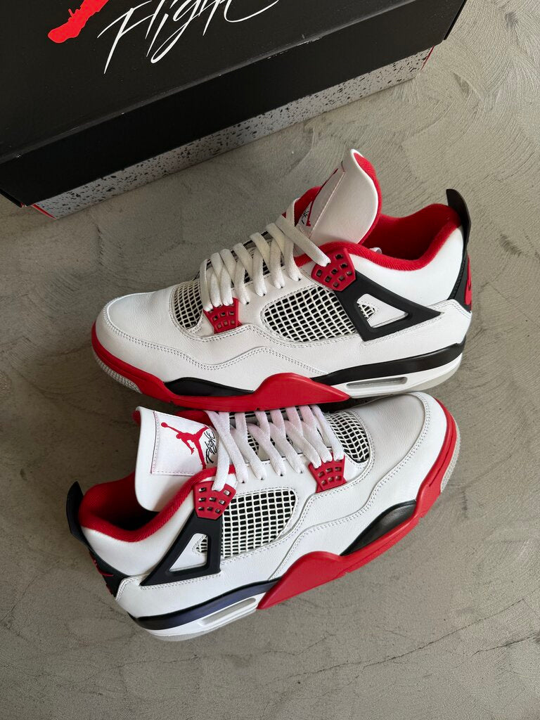 Jordan 4 Fire Red (2020) sz. 11.5