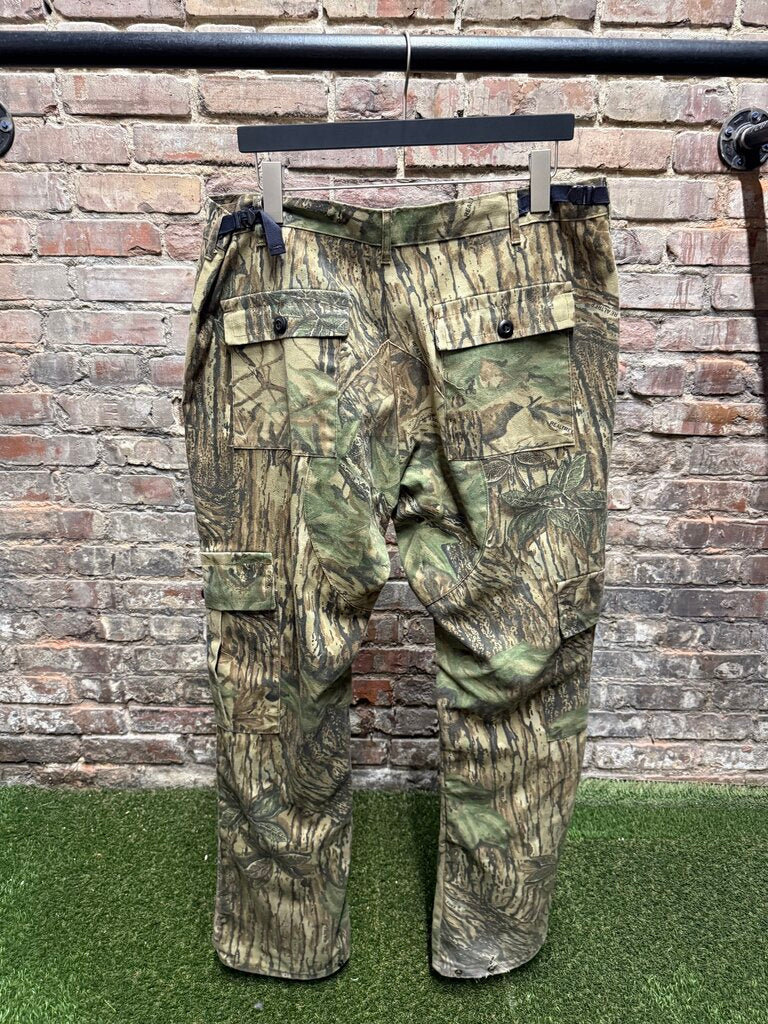 Vintage Realtree Camo Cargo Pants sz. 38