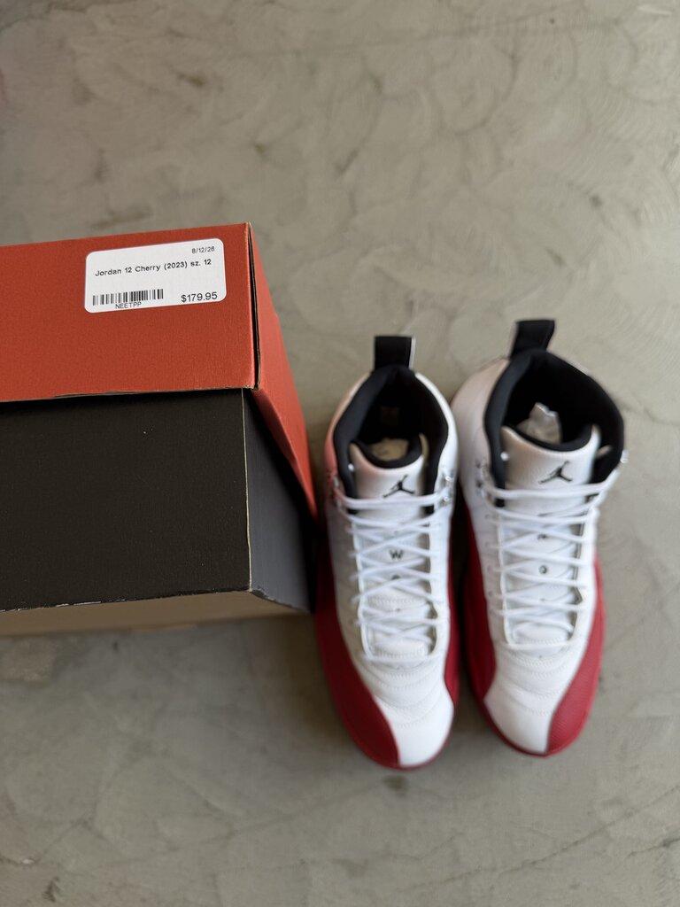 Jordan 12 Cherry (2023) sz. 12