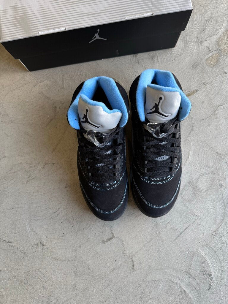 Jordan 5 Black University Blue sz. 8