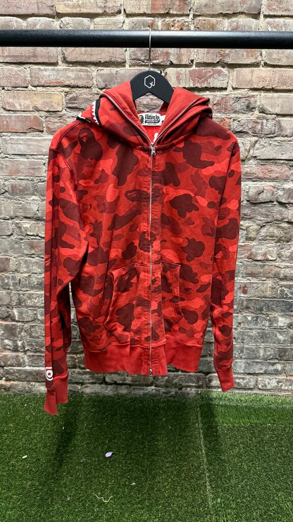 Bape Shark Camo Full Zip-Up Red sz. M