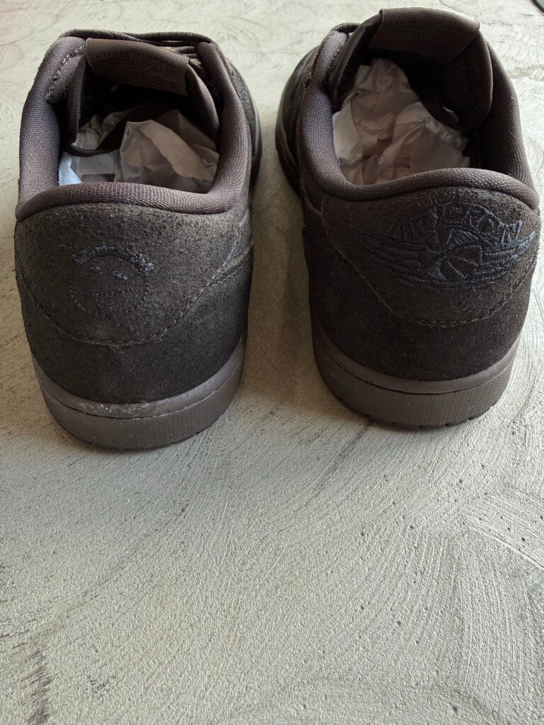 Travis Scott x Jordan 1 Low Velvet sz. 10.5