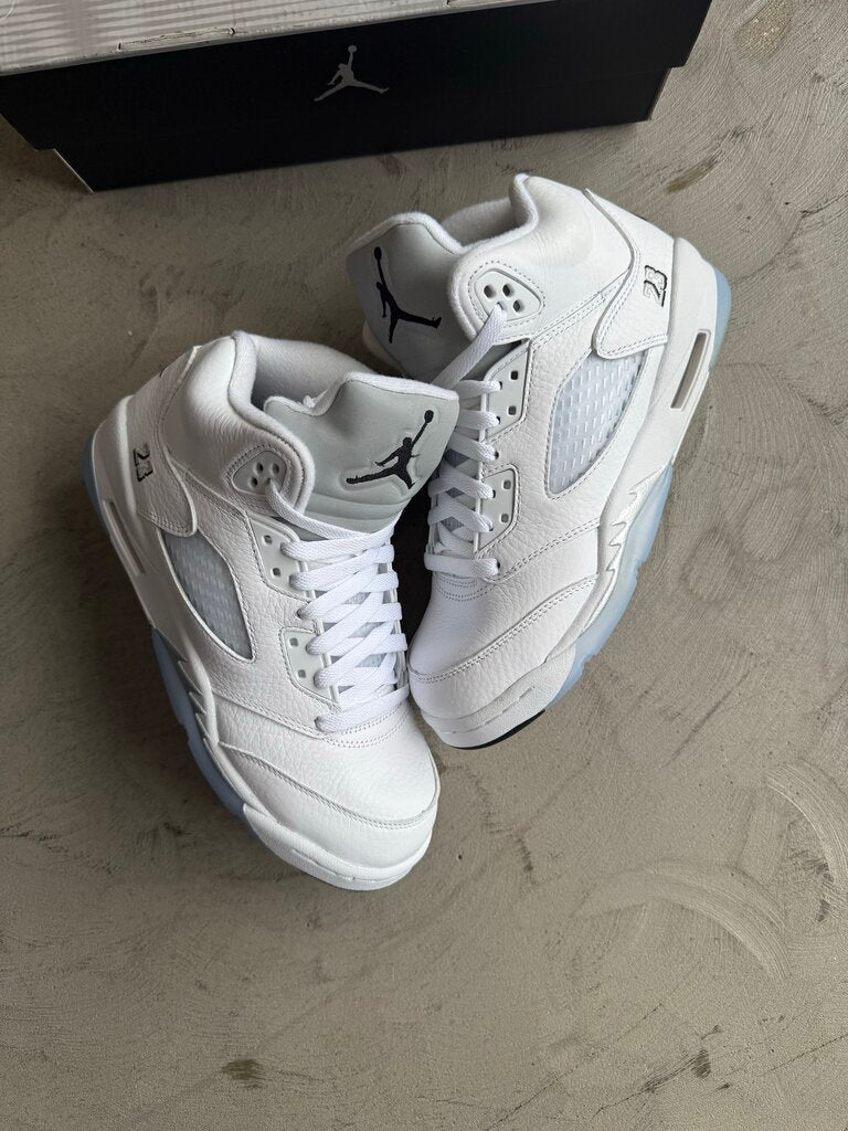 Jordan 5 White Metallic sz. 7Y