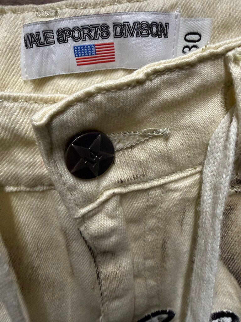 Vale Studded Beige Shorts sz. S