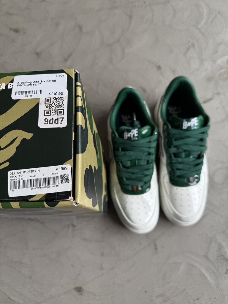 A Bathing Ape Sta Patent White/Grn sz. 12