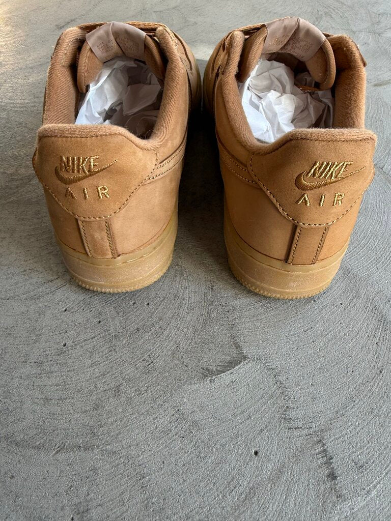 Supreme x Nike AF1 Low Wheat sz. 8.5 (NI)