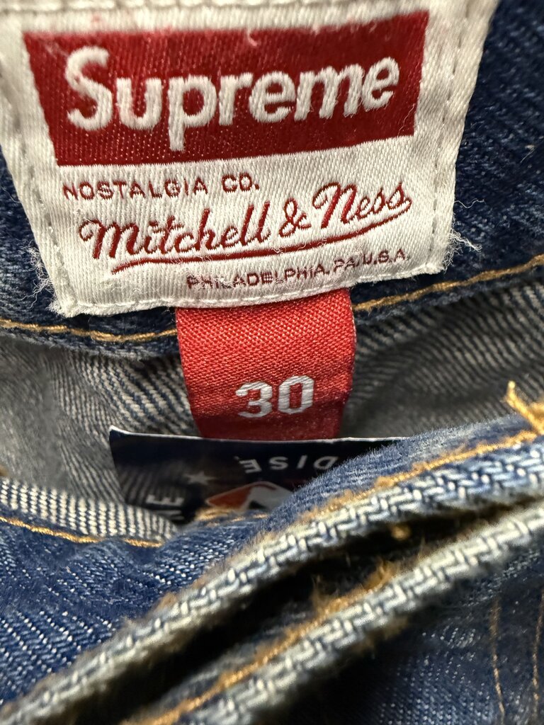 Mitchell & Ness x Supreme Atlanta Braves Loose Fit Denim sz. 30