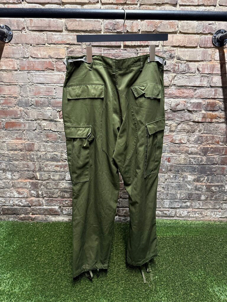 Vintage Cargo Pants Olive Green sz. 35