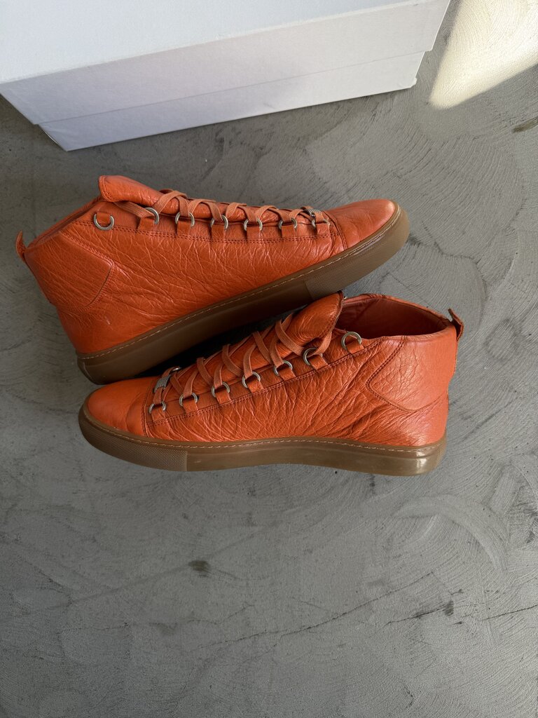 Balenciaga Arena High Orange Leather sz. 45
