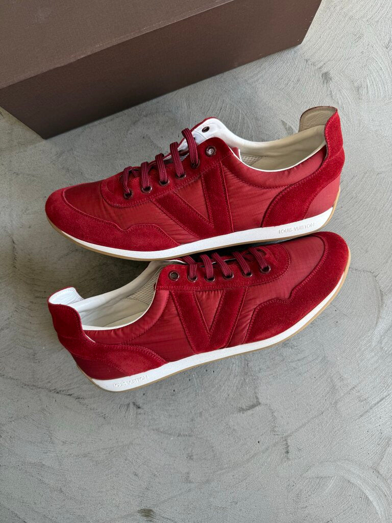 Louis Vuitton Suede Runner Red sz. 45