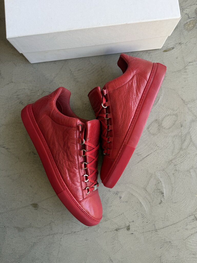 Balenciaga Arena Low Leather Red sz.. 45