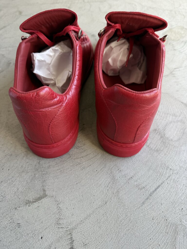 Balenciaga Arena Low Leather Red sz.. 45
