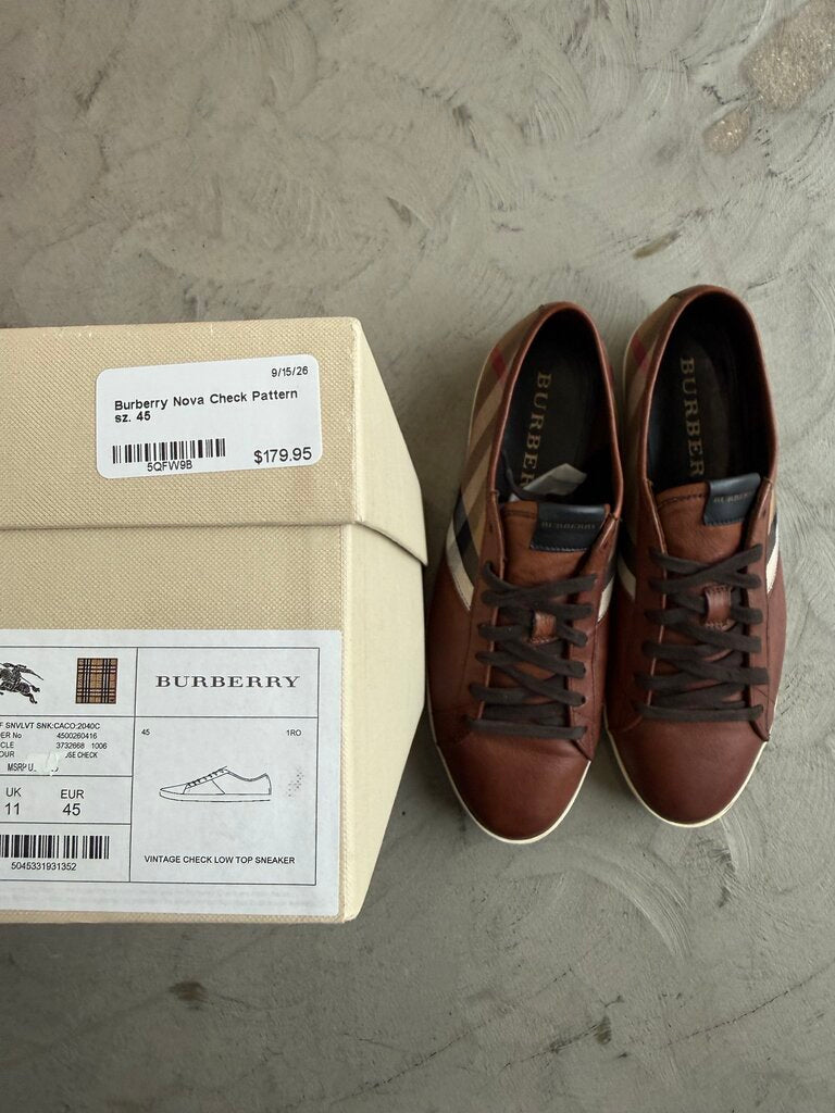 Burberry Nova Check Pattern sz. 45