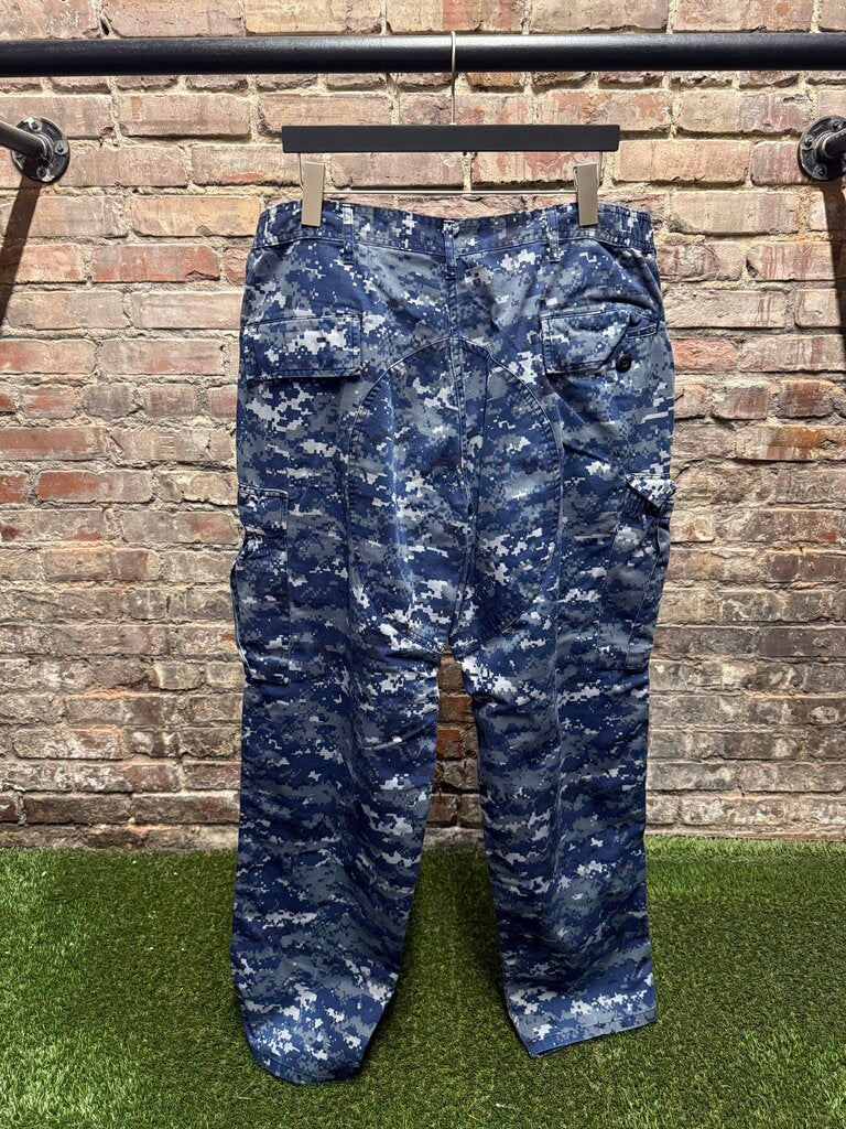 Vintage Digi Camo Cargo Pant