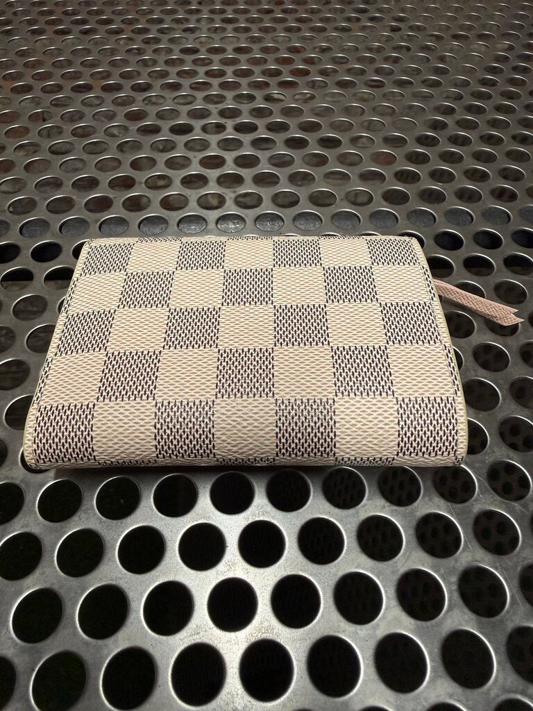 Louis Vuitton Victorine Wallet Damier Azur Rose Ballerine