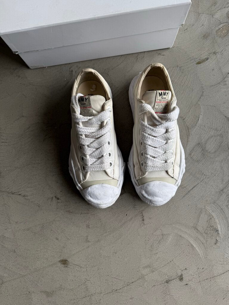 Maison Mihara Nylon Beige sz. 41