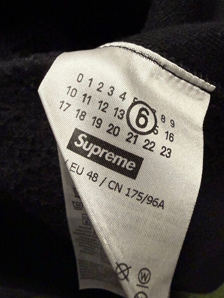 MM6 Maison Margiela x Supreme Foil Box Logo Hoodie Black sz M
