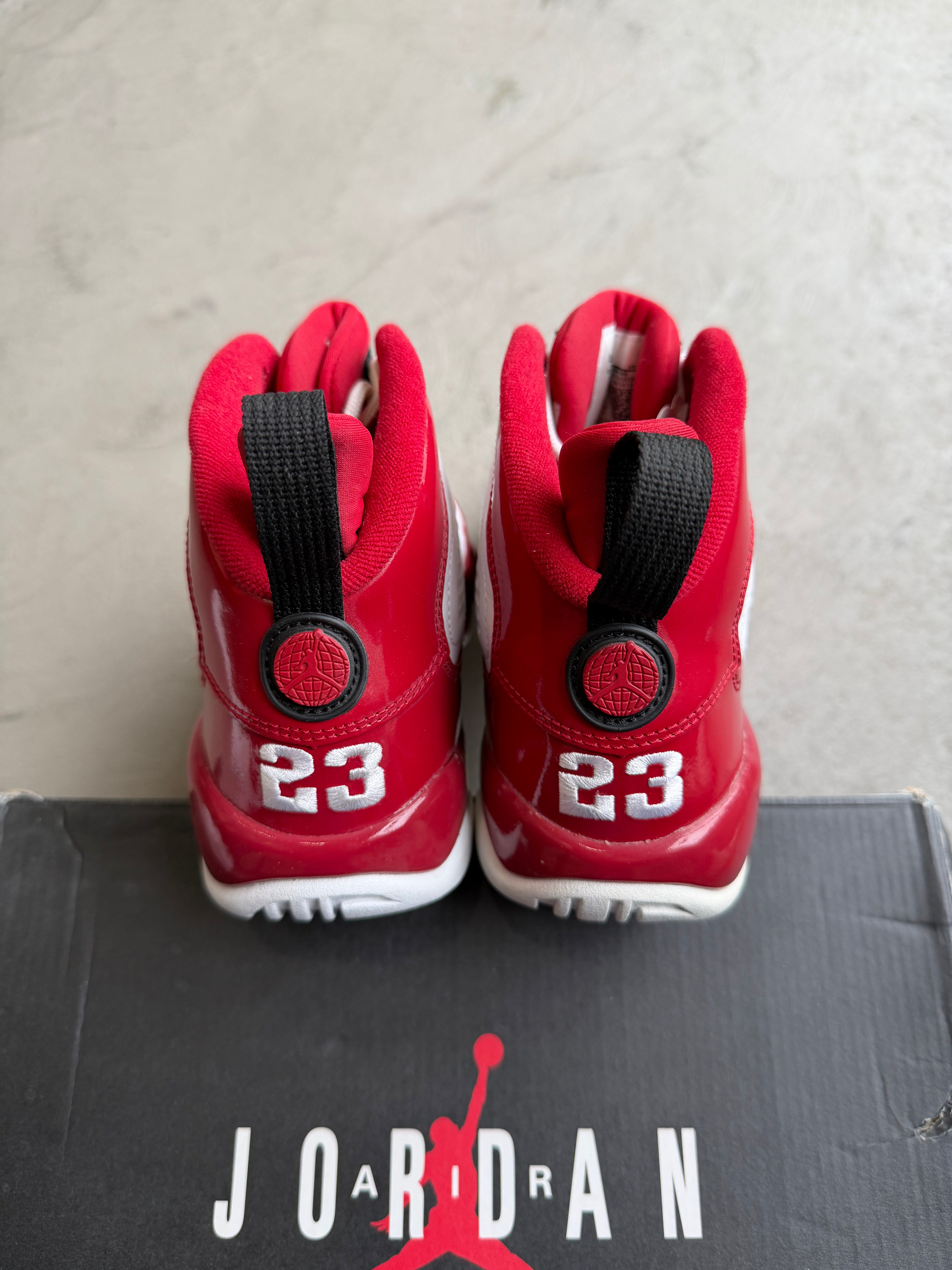 Jordan 9 Gym Red Sz. 5.5Y