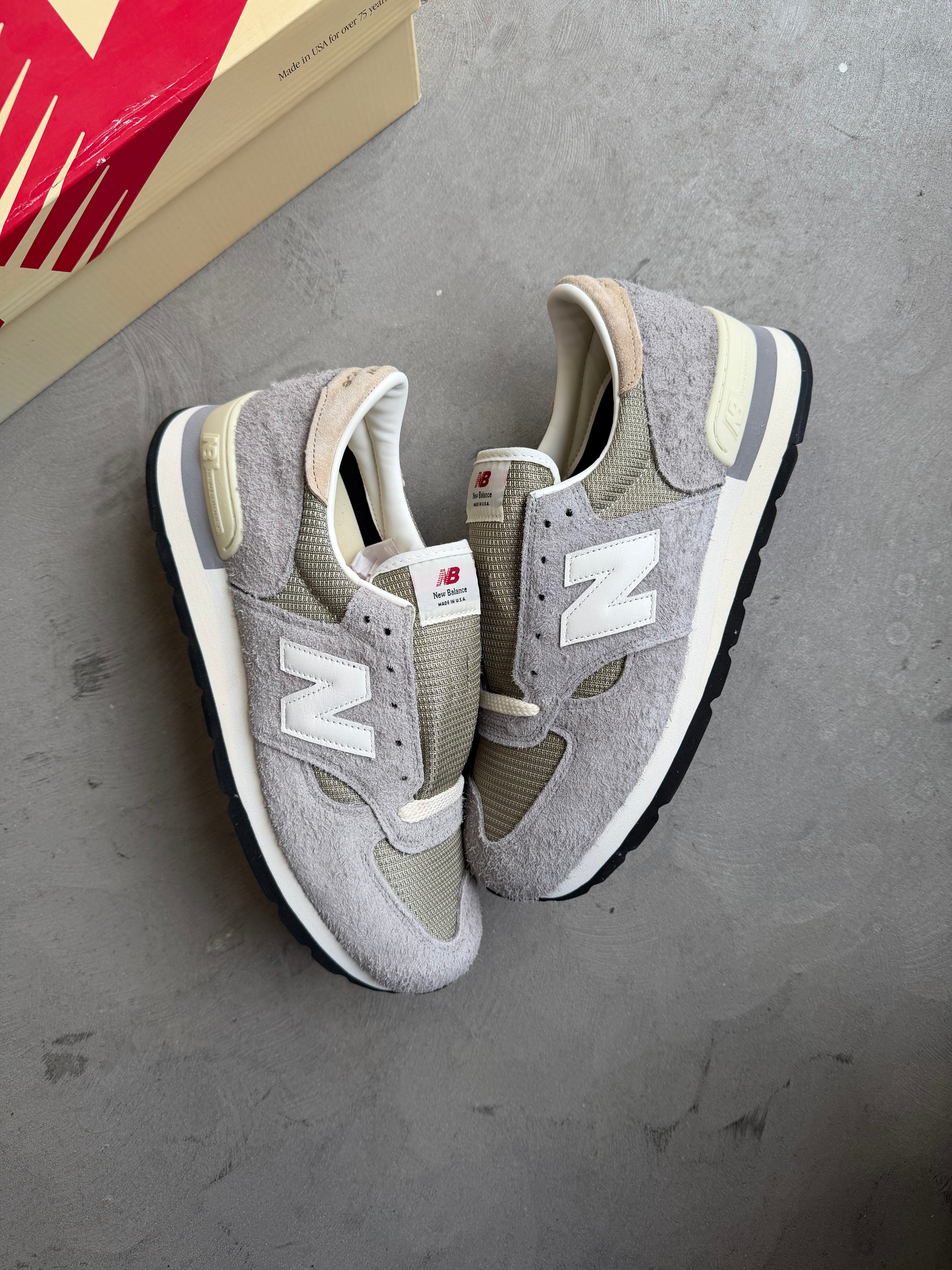 New Balance 990 V1 Sz. 11.5