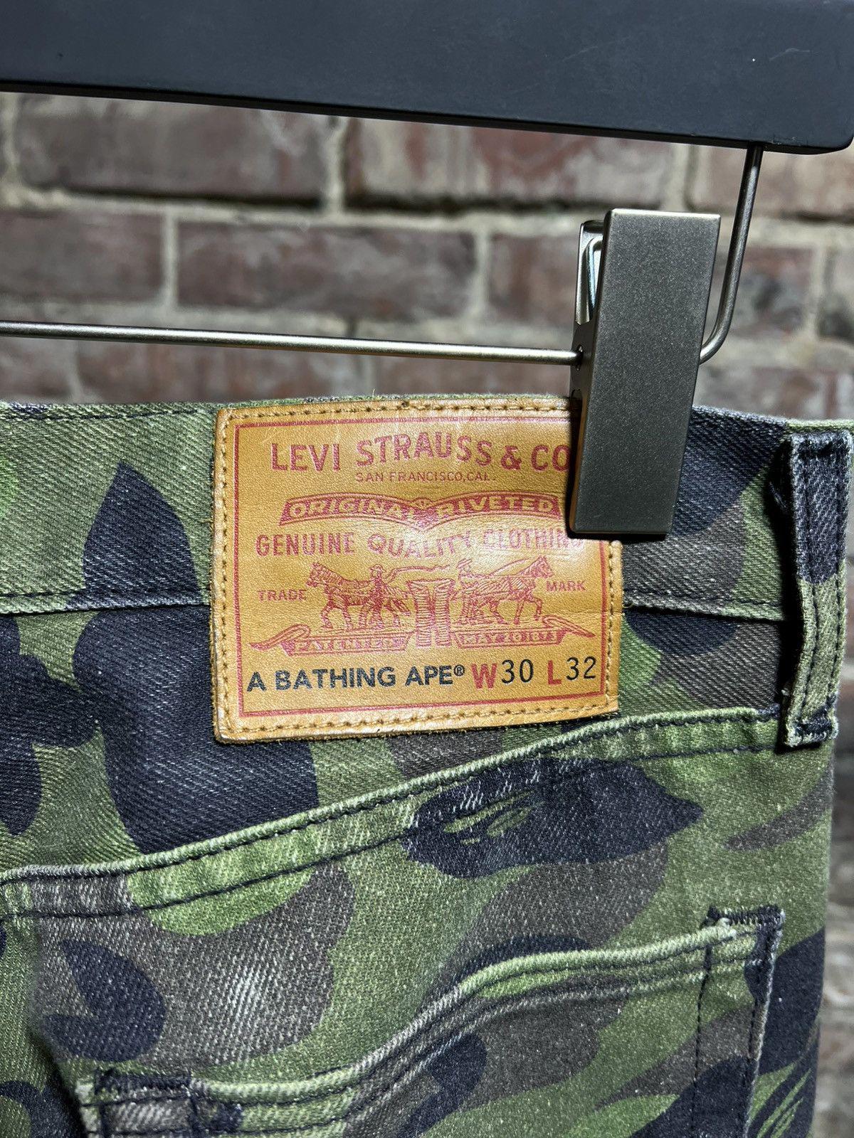 Bape Levi 501 Camo Jeans Sz. 30