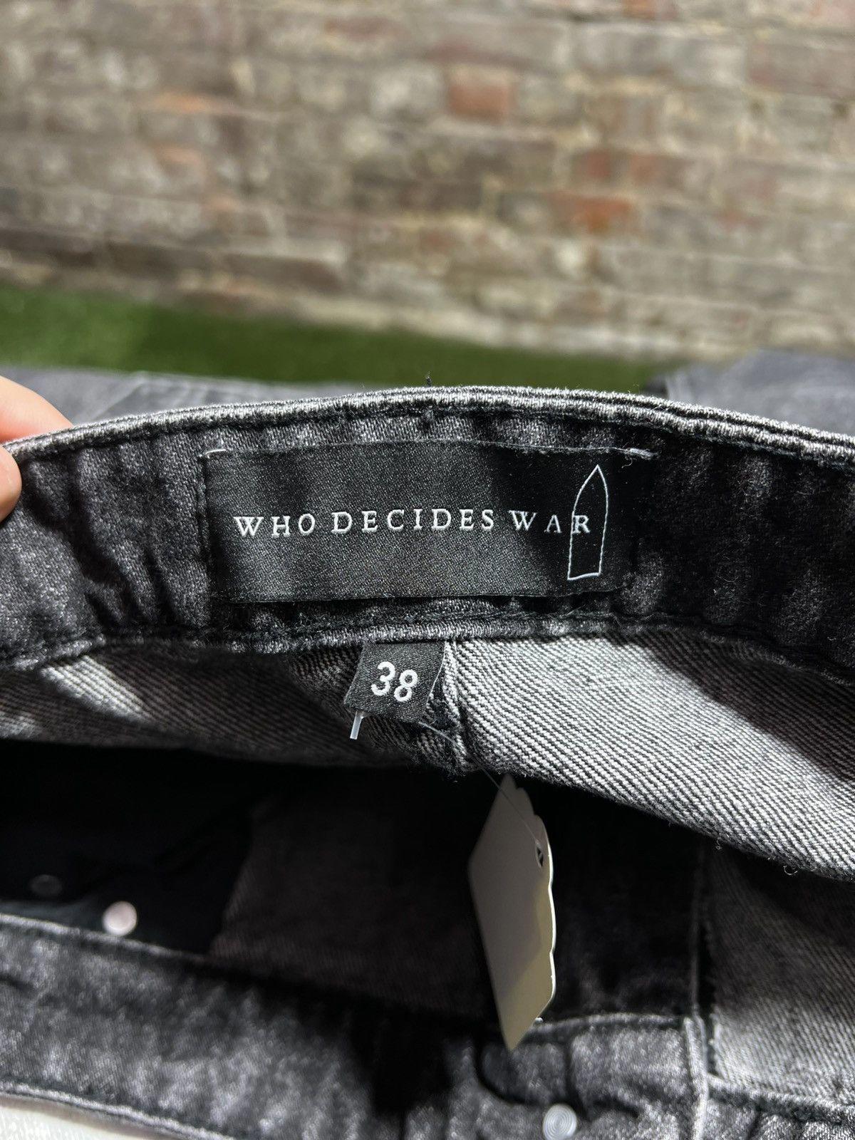 Who Decides War Side Patch Black Jeans Sz. 38