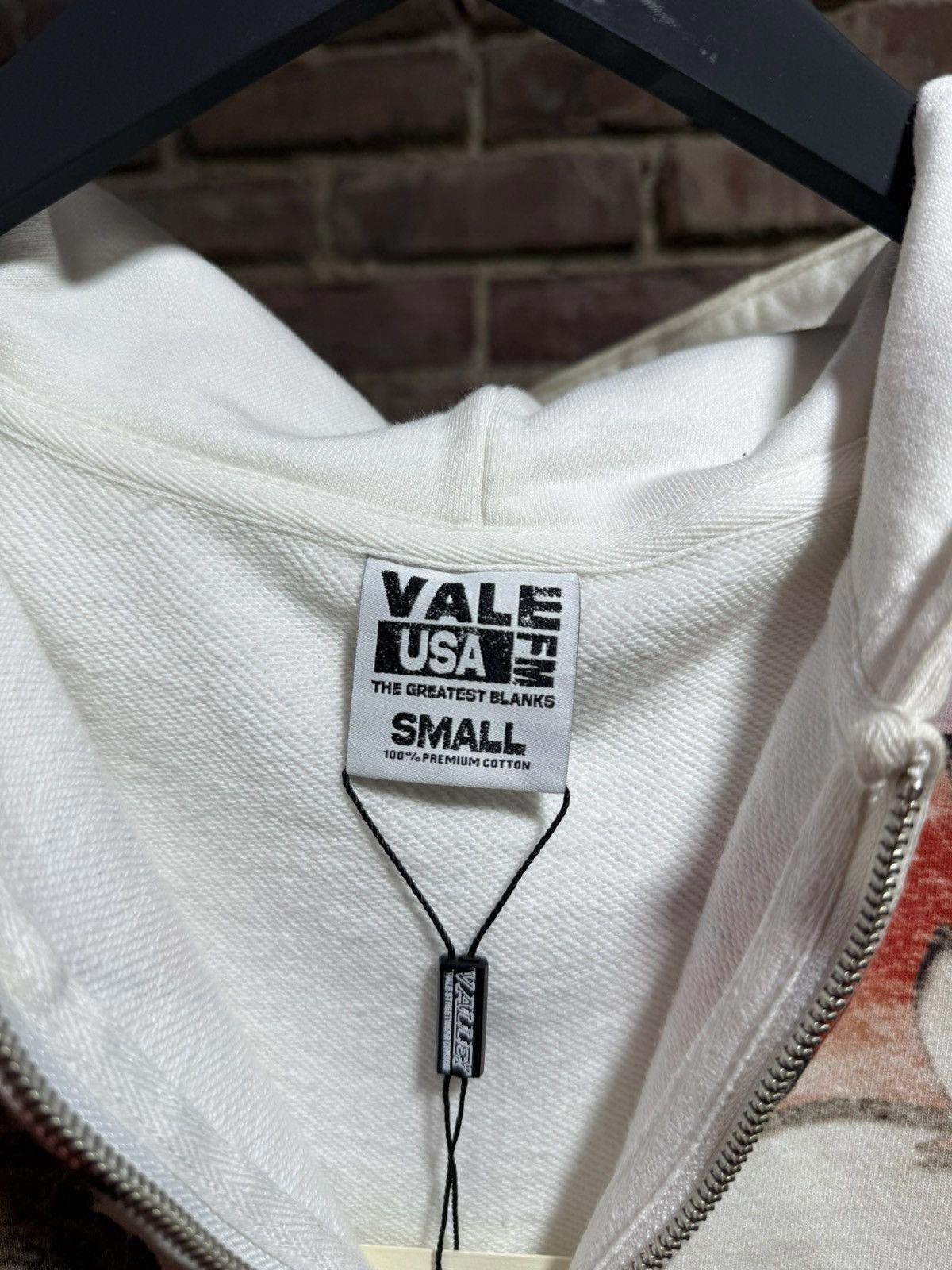 Vale Forever NYC Zip-Up Cream Sz. S